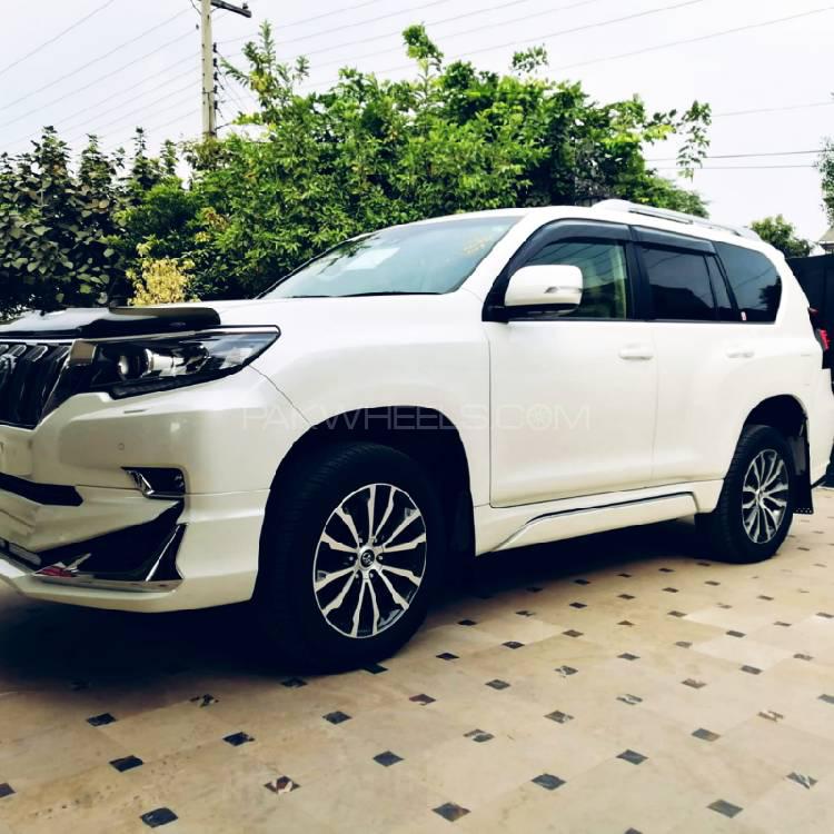 Toyota Prado 2018 for Sale in Lahore Image-1