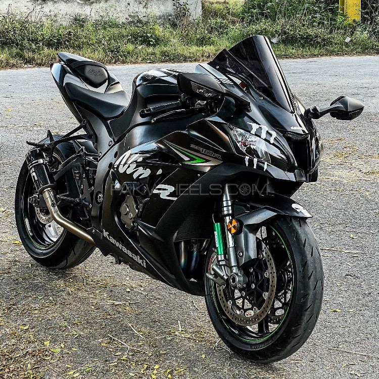 Kawasaki Ninja ZX-10R - 2016  Image-1