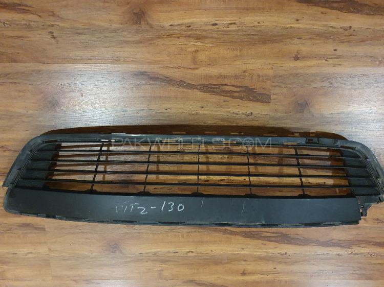 Front Grill Toyota Vitz 2015  Image-1