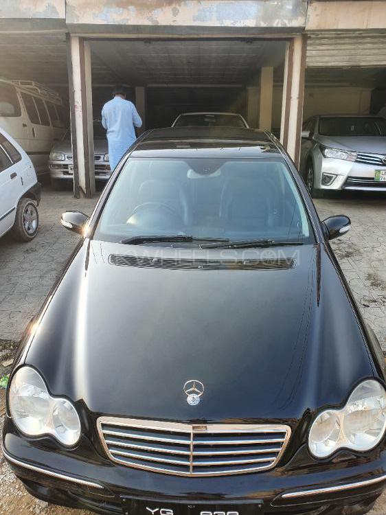 Mercedes Benz C Class 2006 for Sale in Kashmir Image-1
