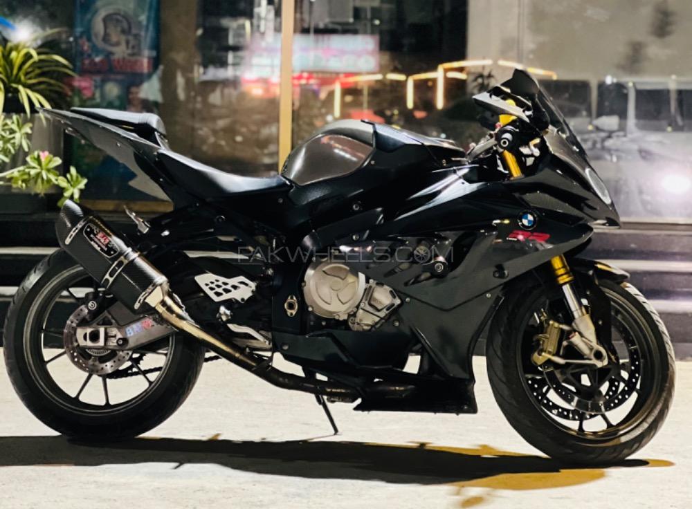 BMW S1000RR - 2011  Image-1