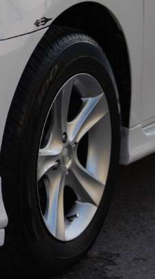 15' rims and tyres Image-1