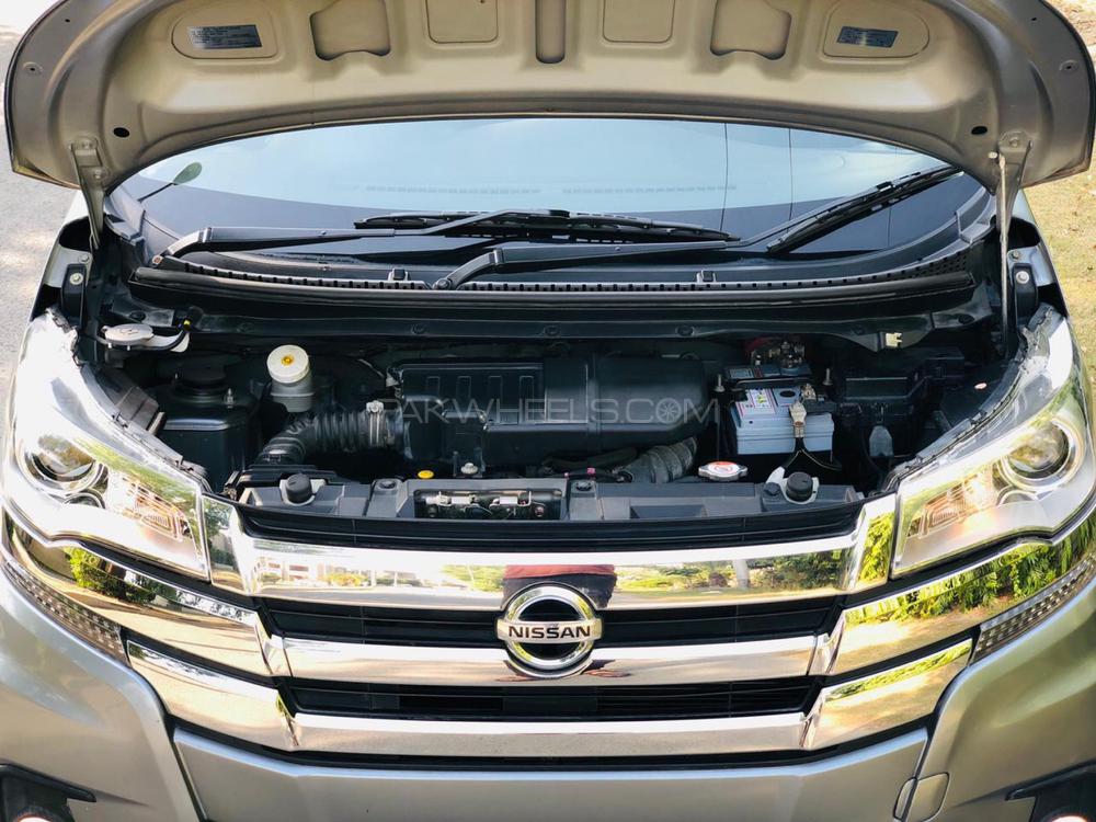Nissan Dayz Highway Star 2016 for Sale in Lahore Nissan Dayz Highway Star 2016 for Sale in Lahore Image-9