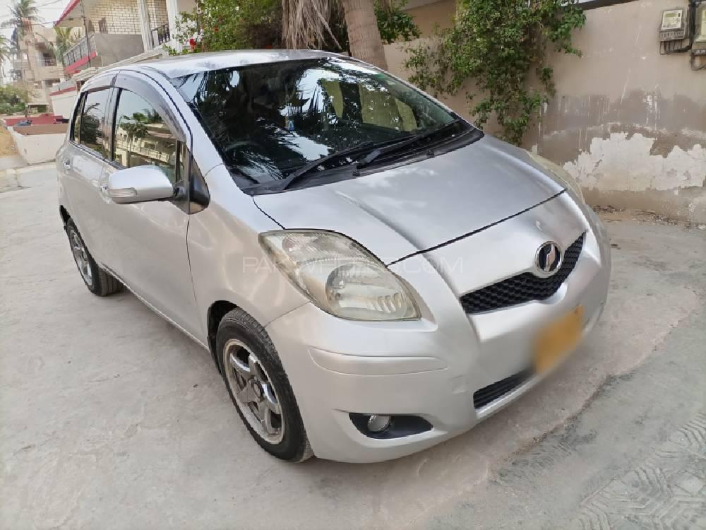Toyota Vitz 2010 for Sale in Karachi Toyota Vitz 2010 for Sale in Karachi Image-2
