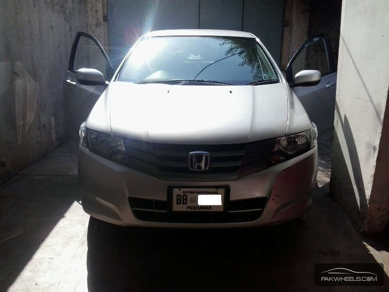 Honda City 2011 for Sale in Peshawar Image-1