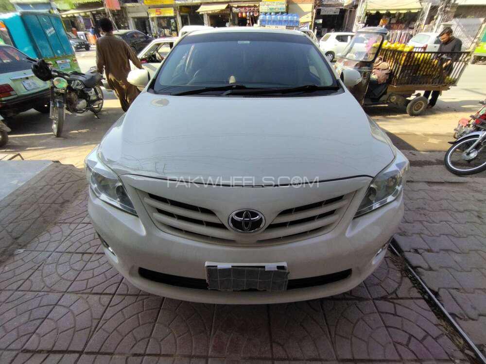 Toyota Corolla 2013 for Sale in Islamabad Image-1