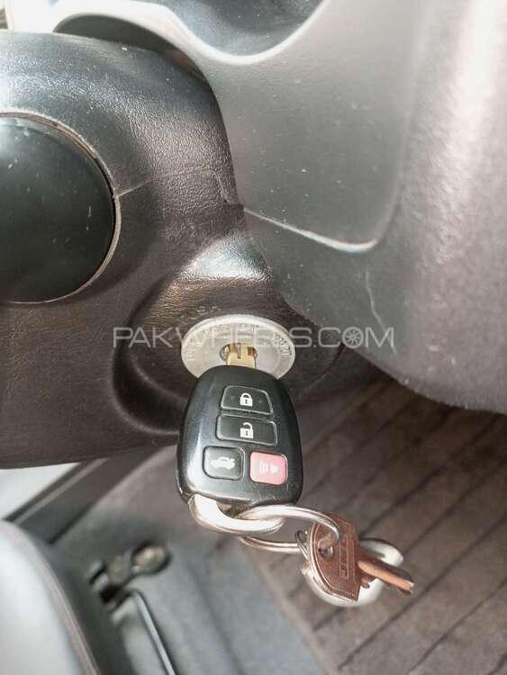 Toyota Hilux 2012 for Sale in Karachi Toyota Hilux 2012 for Sale in Karachi Image-13