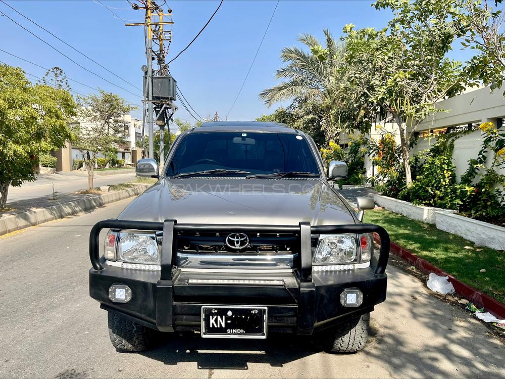Toyota Hilux 2003 for Sale in Karachi Image-1