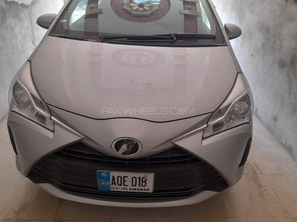Toyota Vitz 2017 for Sale in Haripur Image-1