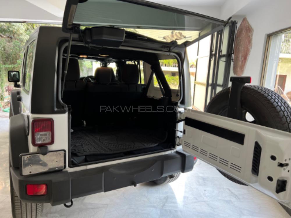 Jeep Wrangler 2016 for Sale in Islamabad Jeep Wrangler 2016 for Sale in Islamabad Image-11