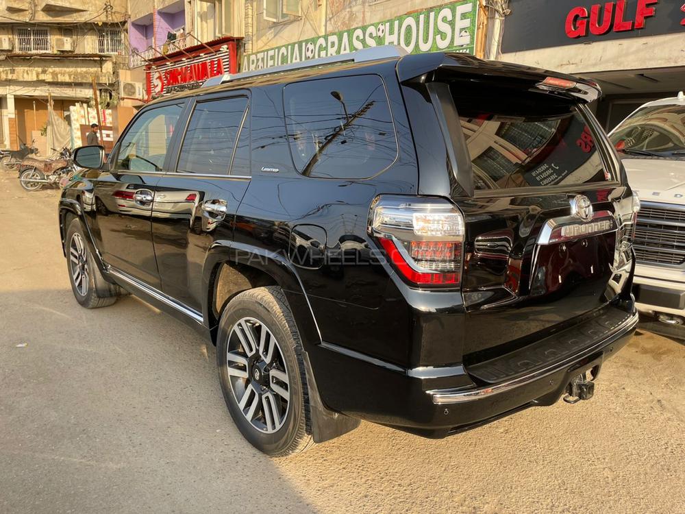 Toyota Surf 2017 for Sale in Karachi Toyota Surf 2017 for Sale in Karachi Image-8