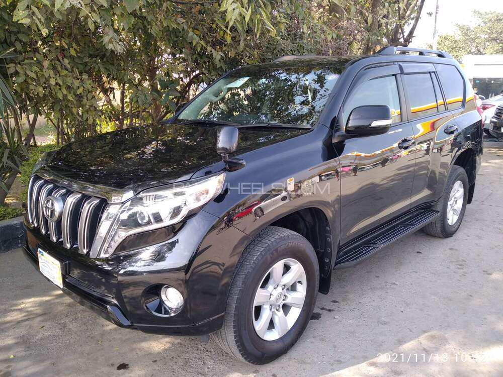 ٹویوٹا پراڈو 2016 for Sale in اسلام آباد ٹویوٹا پراڈو 2016 for Sale in اسلام آباد Image-3