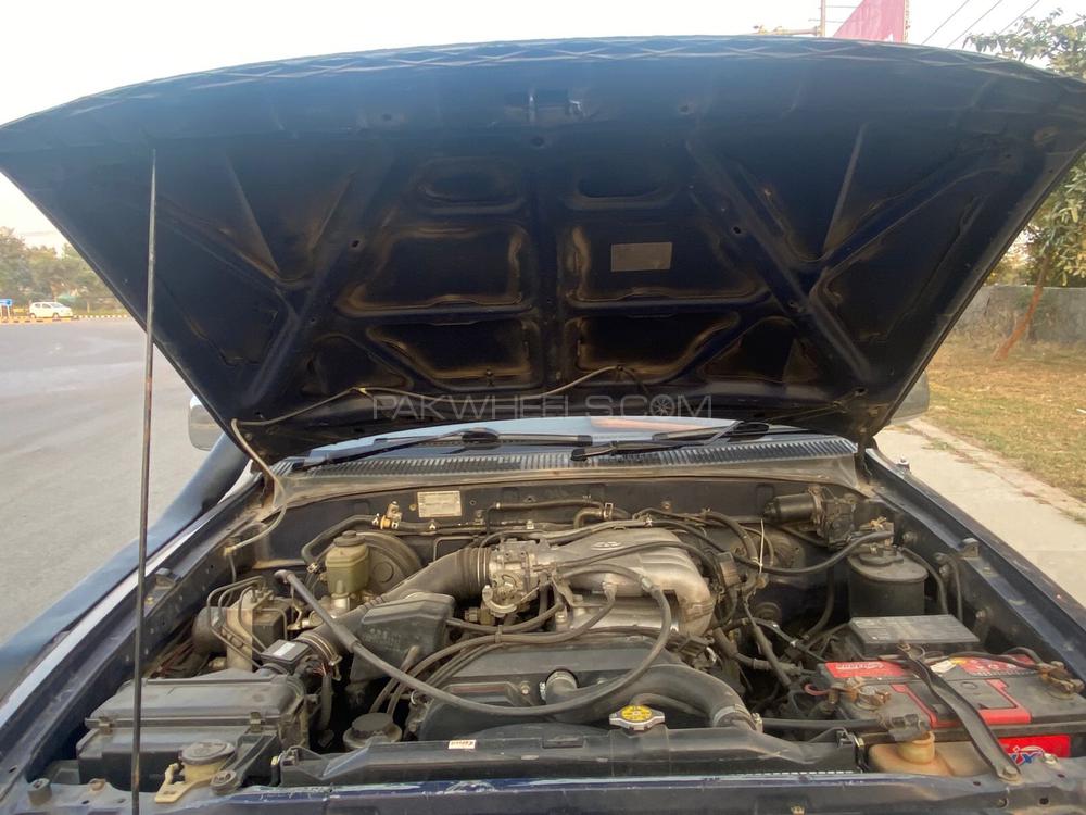 Toyota Surf 1995 for Sale in Lahore Toyota Surf 1995 for Sale in Lahore Image-3