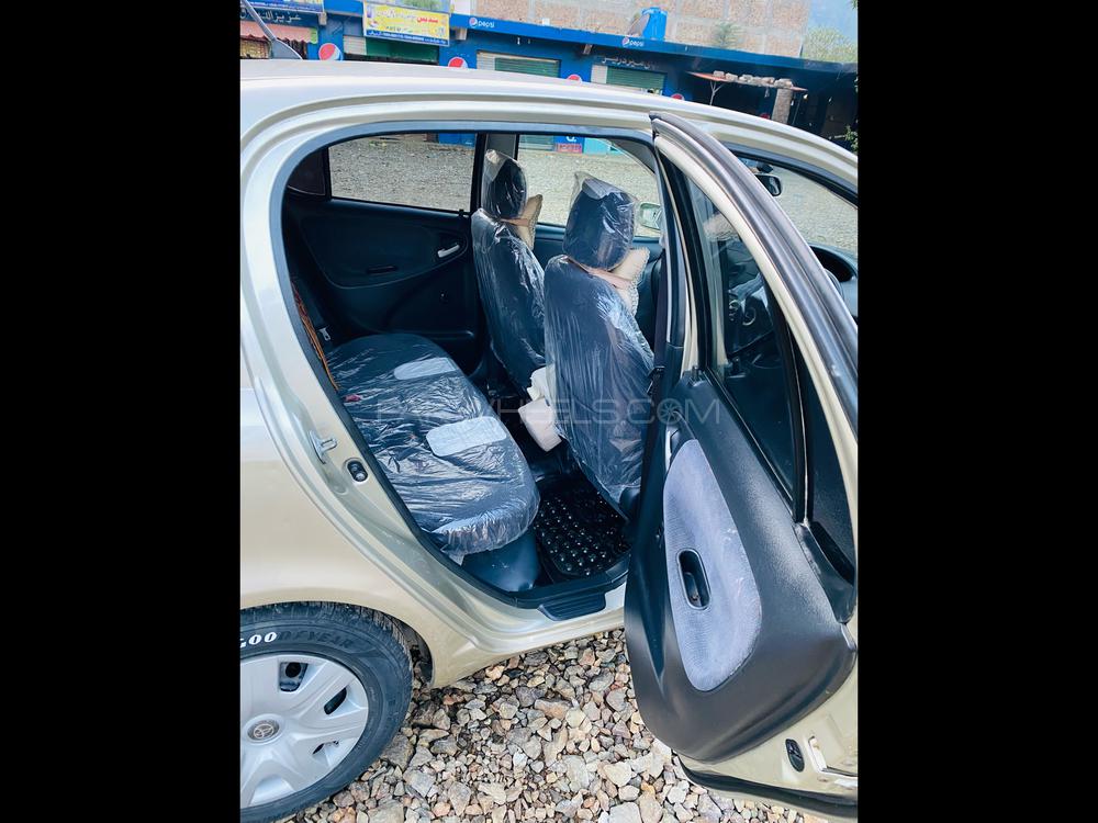 Toyota Vitz 2003 for Sale in Abbottabad Toyota Vitz 2003 for Sale in Abbottabad Image-5