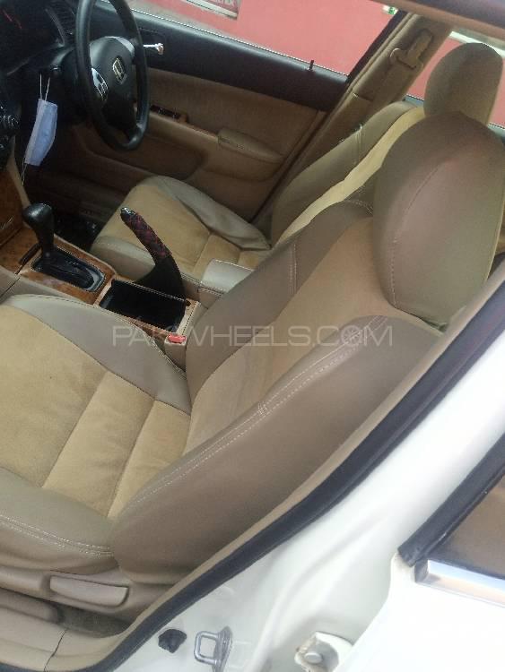 Honda Accord 2004 for Sale in Islamabad Honda Accord 2004 for Sale in Islamabad Image-3