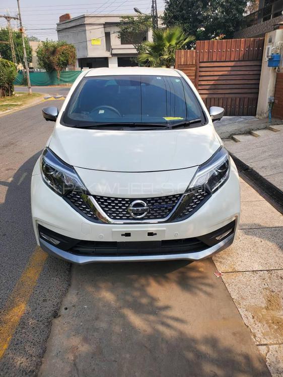 Nissan Note 2019 Image-1