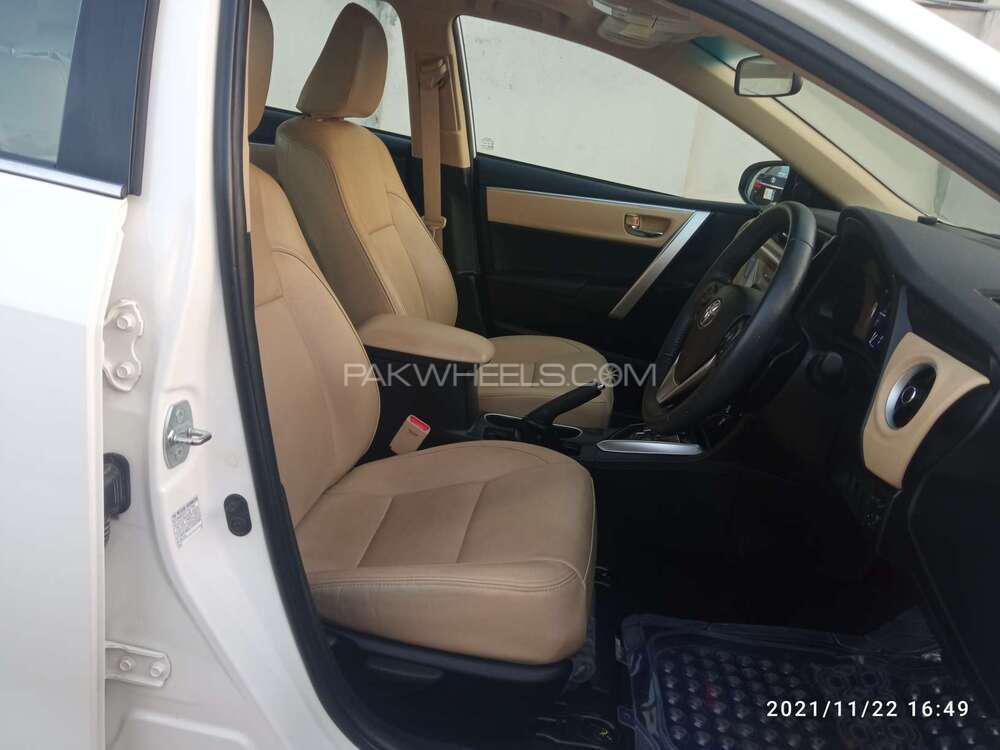 Toyota Corolla 2018 for Sale in Islamabad Toyota Corolla 2018 for Sale in Islamabad Image-11
