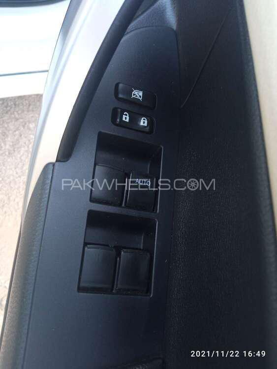 Toyota Corolla 2018 for Sale in Islamabad Toyota Corolla 2018 for Sale in Islamabad Image-13
