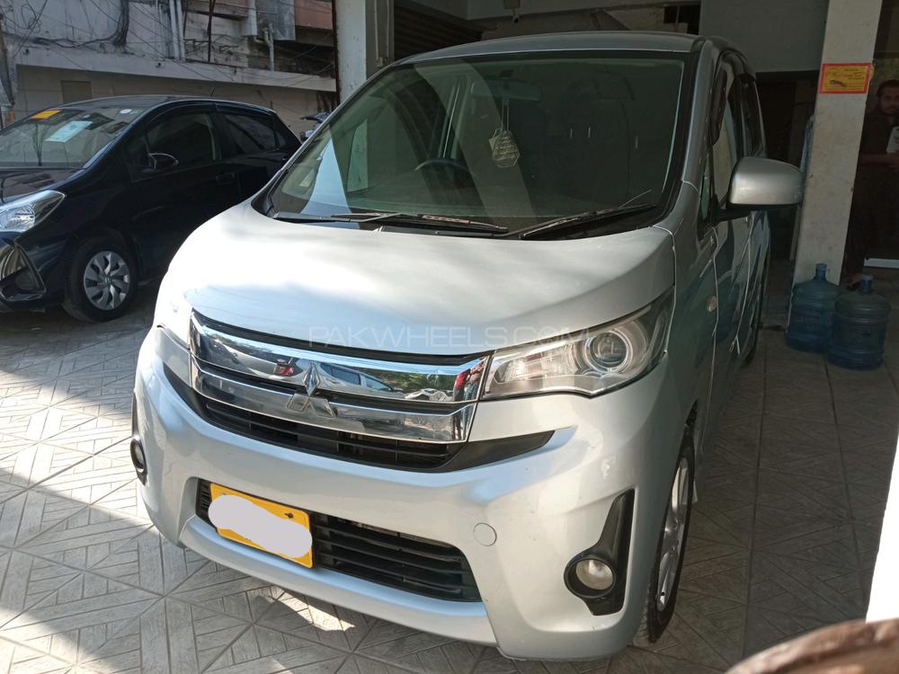 Mitsubishi EK Custom 2013 for Sale in Karachi Mitsubishi EK Custom 2013 for Sale in Karachi Image-2