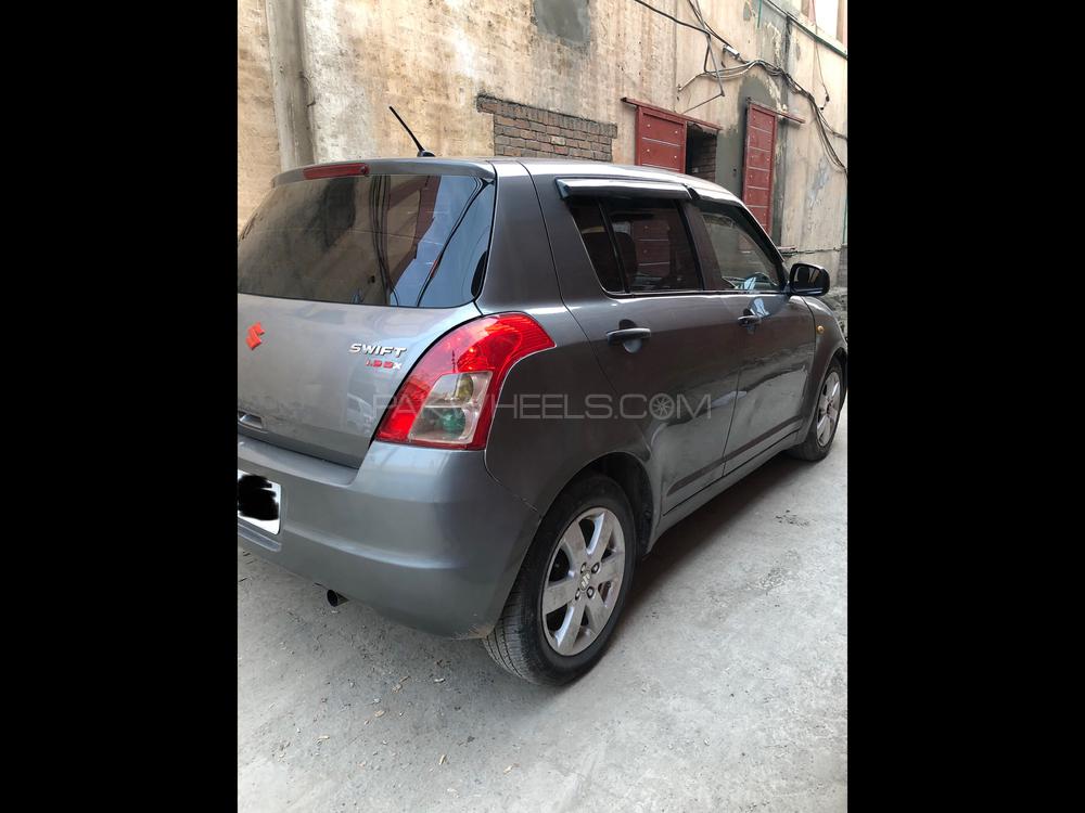 Suzuki Swift 2011 for Sale in Peshawar Suzuki Swift 2011 for Sale in Peshawar Image-3