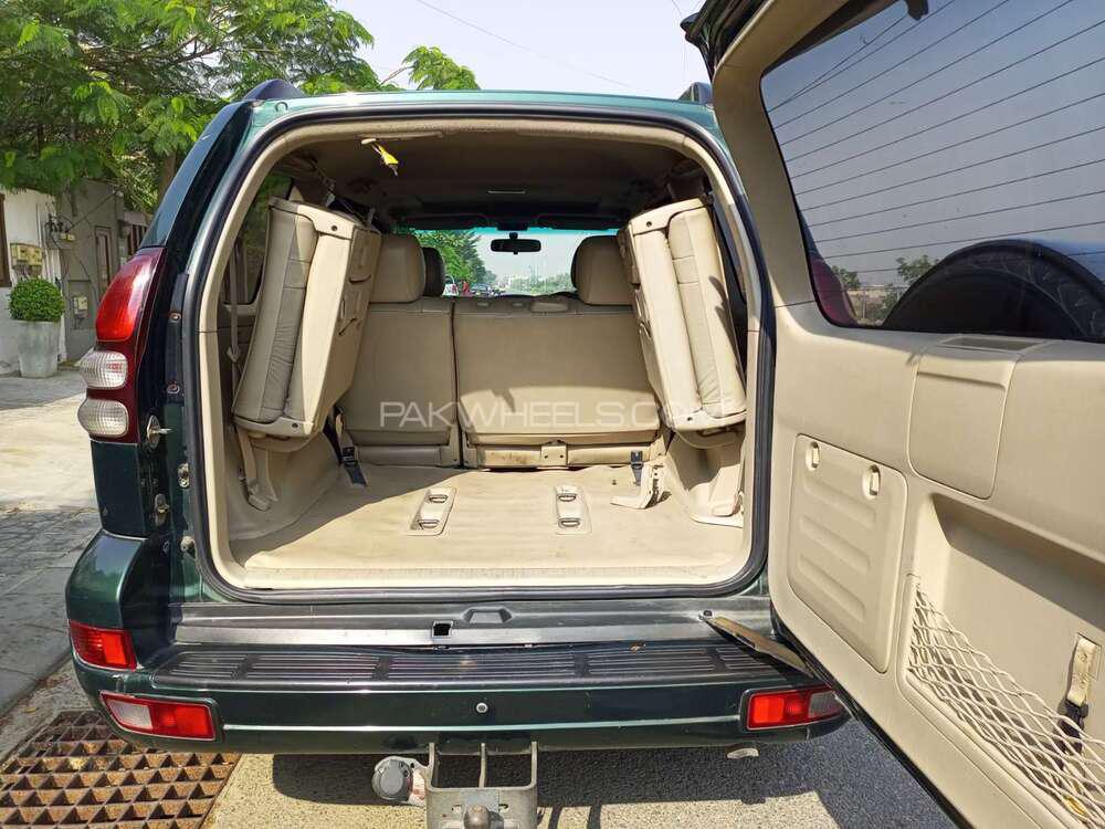 Toyota Prado 2004 for Sale in Karachi Toyota Prado 2004 for Sale in Karachi Image-7