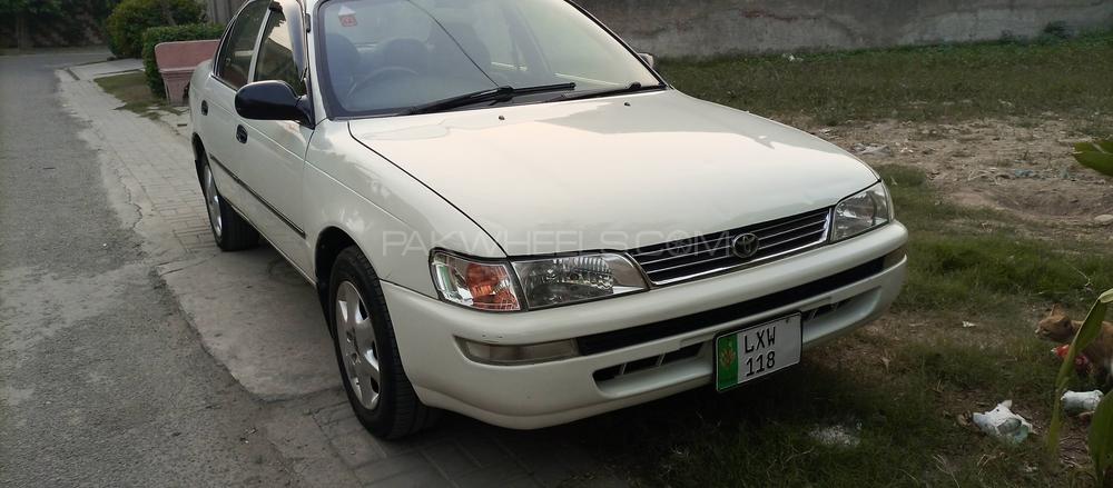 Toyota Corolla 2.0D Limited 2001 Image-1