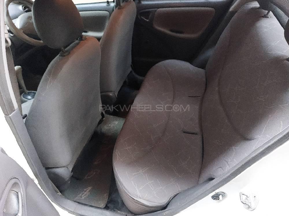 Toyota Platz 2002 for Sale in Karachi Toyota Platz 2002 for Sale in Karachi Image-10