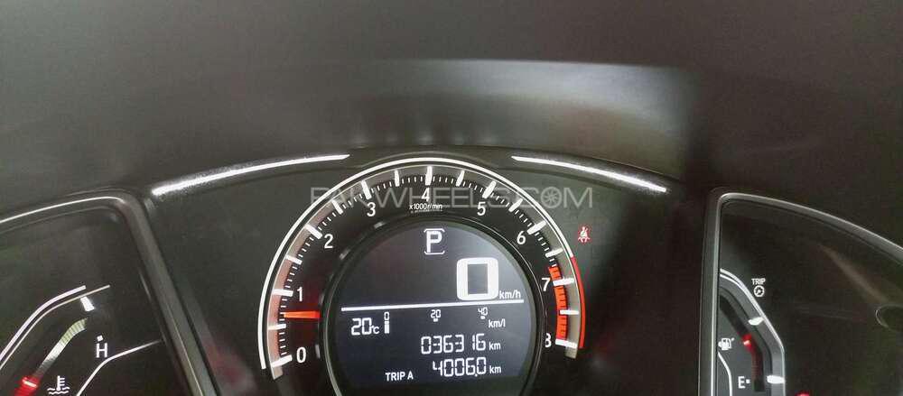 Honda Civic 2019 for Sale in Lahore Honda Civic 2019 for Sale in Lahore Image-9