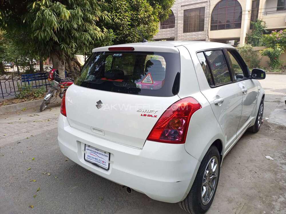 Suzuki Swift 2013 for Sale in Lahore Suzuki Swift 2013 for Sale in Lahore Image-4