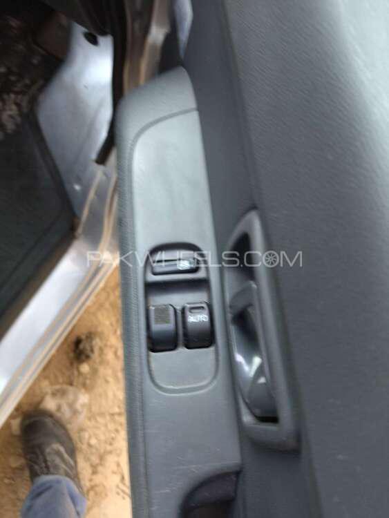 ڈائیہاتسو ہائی جیٹ 2016 for Sale in کراچی ڈائیہاتسو ہائی جیٹ 2016 for Sale in کراچی Image-13