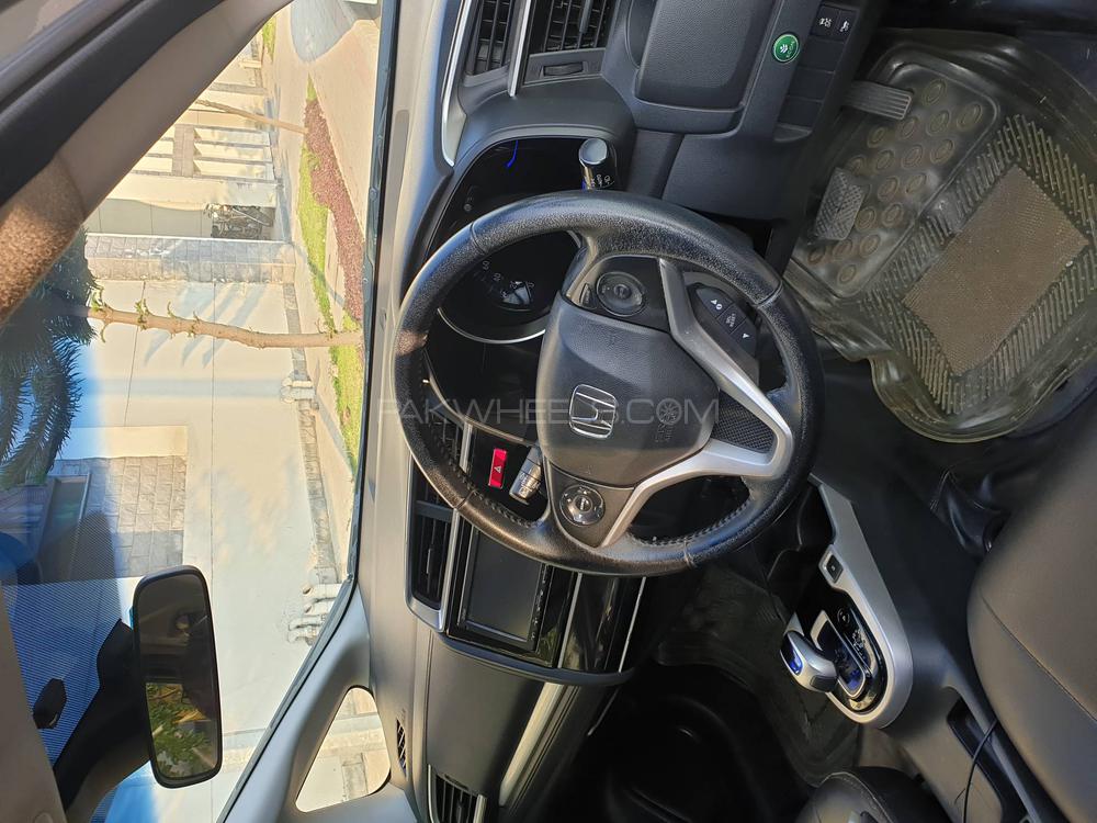 Honda Fit 2014 for Sale in Islamabad Honda Fit 2014 for Sale in Islamabad Image-2