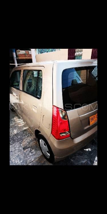 Suzuki Wagon R 2017 for Sale in Liaqat Pur Suzuki Wagon R 2017 for Sale in Liaqat Pur Image-3