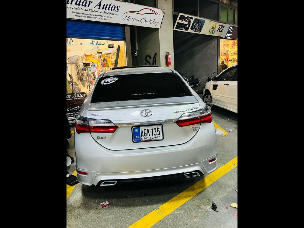 Toyota Corolla 2018 for Sale in Lahore Toyota Corolla 2018 for Sale in Lahore Image-5