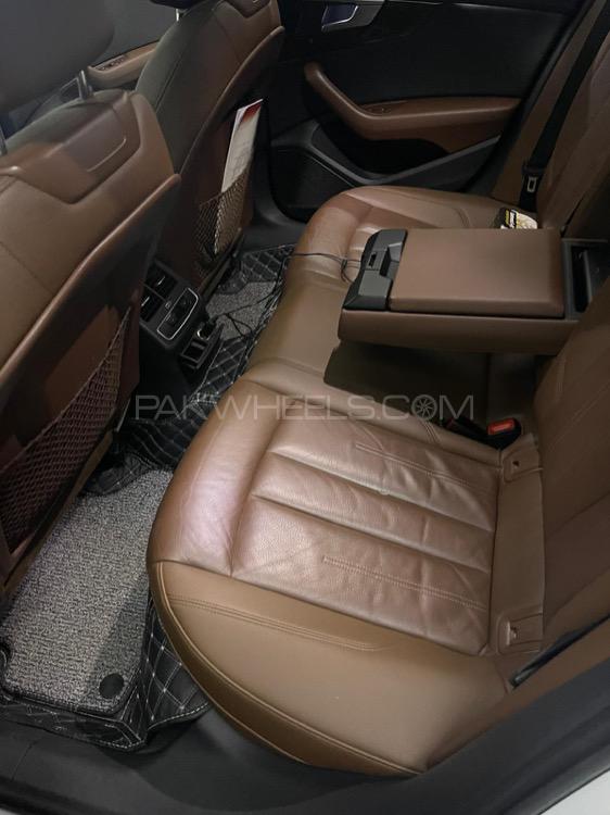 Audi A4 2016 for Sale in Sialkot Audi A4 2016 for Sale in Sialkot Image-10