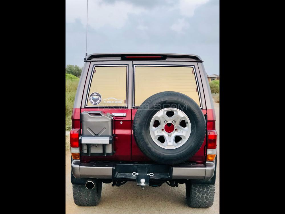 Toyota Land Cruiser 1995 for Sale in Karachi Toyota Land Cruiser 1995 for Sale in Karachi Image-2