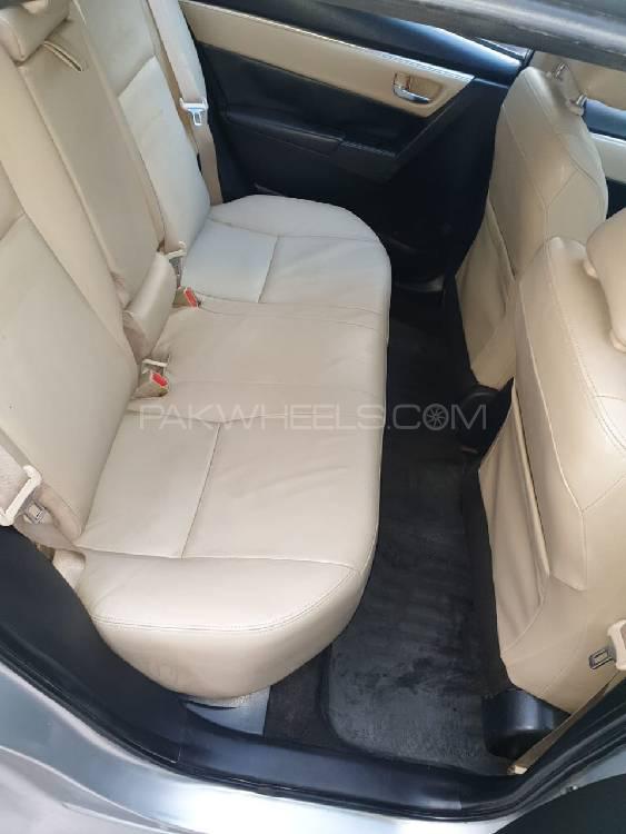Toyota Corolla 2015 for Sale in Karachi Toyota Corolla 2015 for Sale in Karachi Image-3