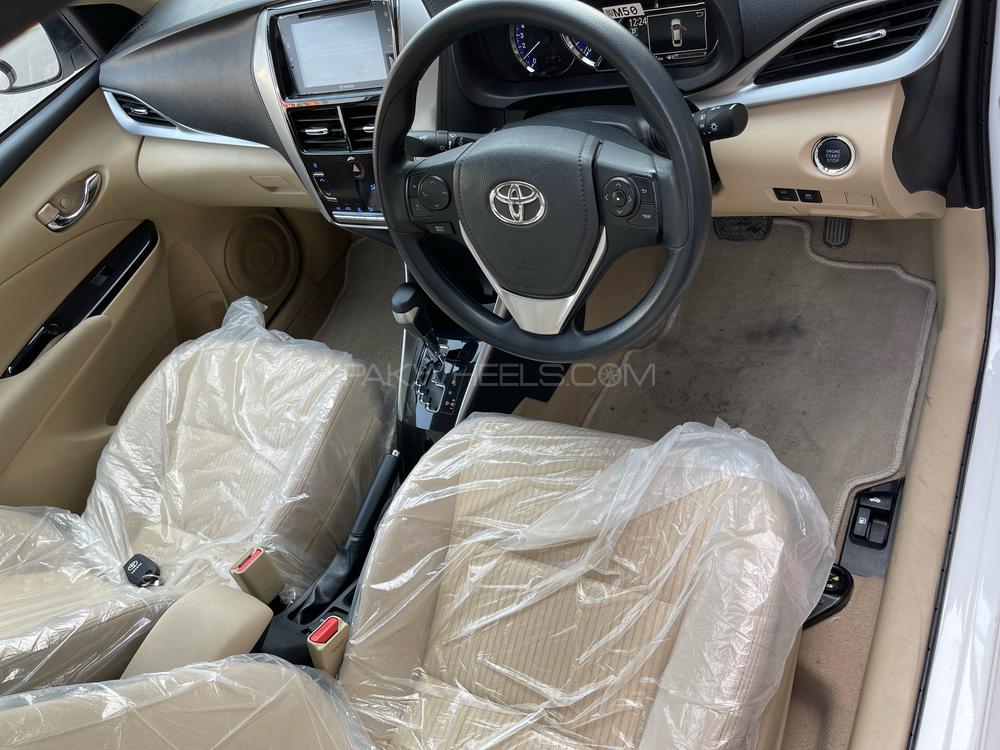 Toyota Yaris Sedan 2020 for Sale in Lahore Toyota Yaris Sedan 2020 for Sale in Lahore Image-7