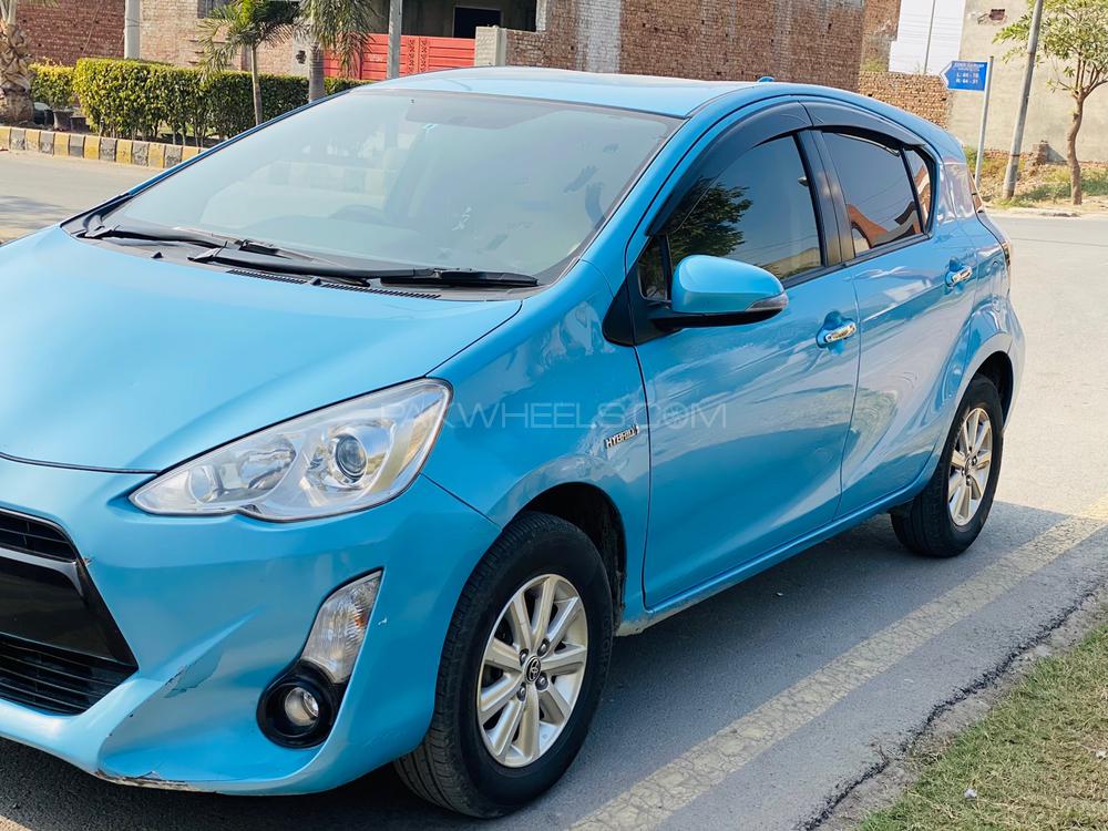 Toyota Aqua 2016 for Sale in Faisalabad Image-1