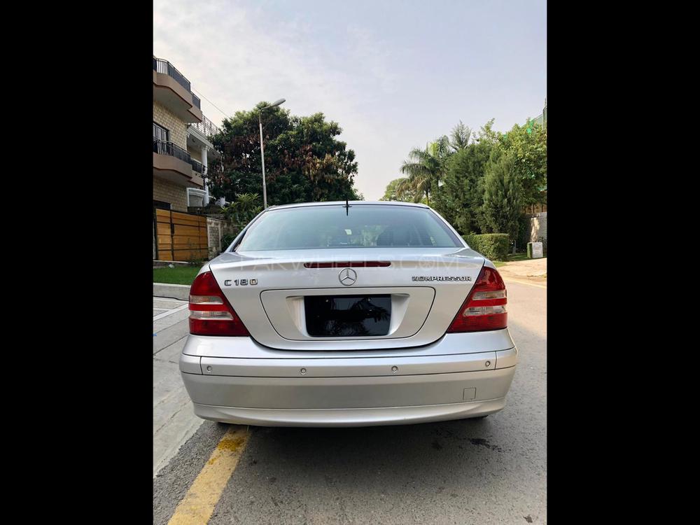 Mercedes Benz C Class 2005 for Sale in Rawalpindi Mercedes Benz C Class 2005 for Sale in Rawalpindi Image-8