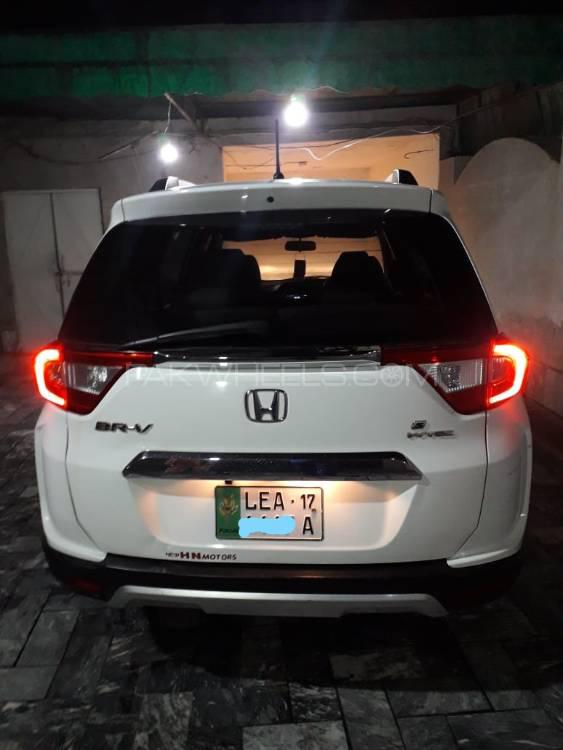 Honda BR-V 2017 for Sale in Pasrur Honda BR-V 2017 for Sale in Pasrur Image-9