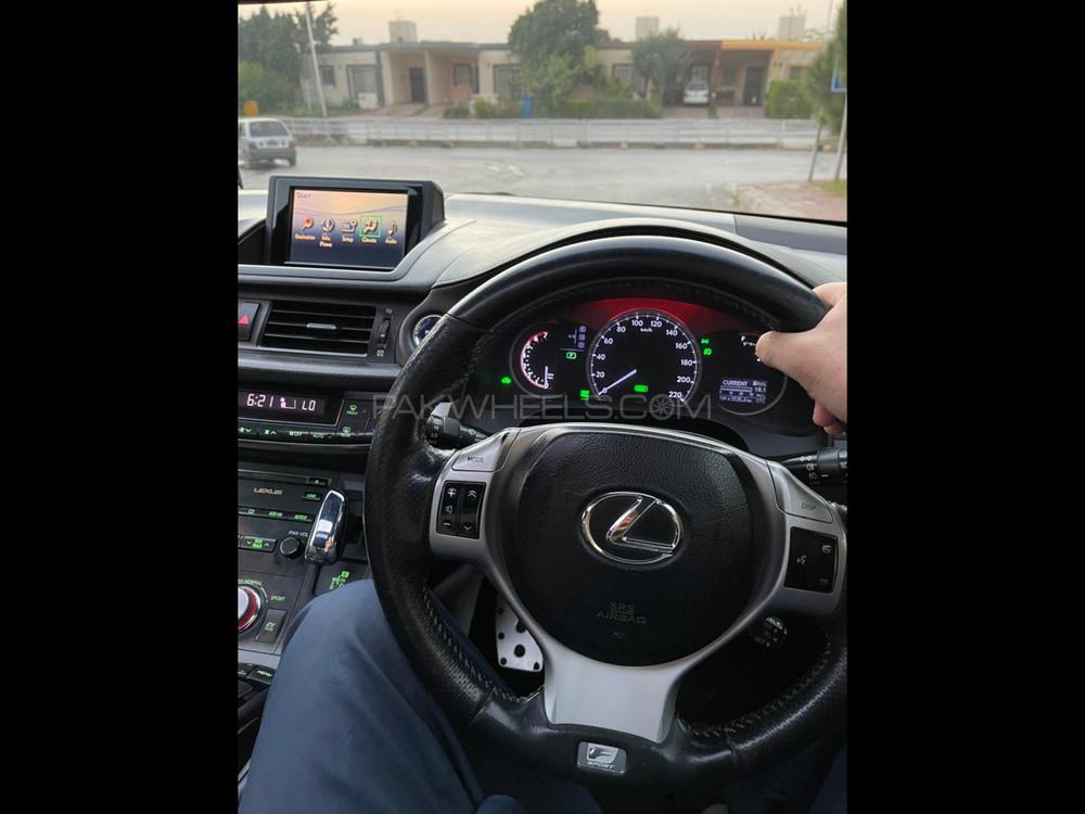 Lexus CT200h 2011 for Sale in Islamabad Lexus CT200h 2011 for Sale in Islamabad Image-7