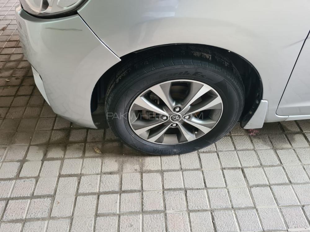 Honda Fit 2014 for Sale in Lahore Honda Fit 2014 for Sale in Lahore Image-6