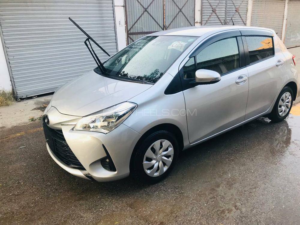 Toyota Vitz 2018 for Sale in Peshawar Toyota Vitz 2018 for Sale in Peshawar Image-4