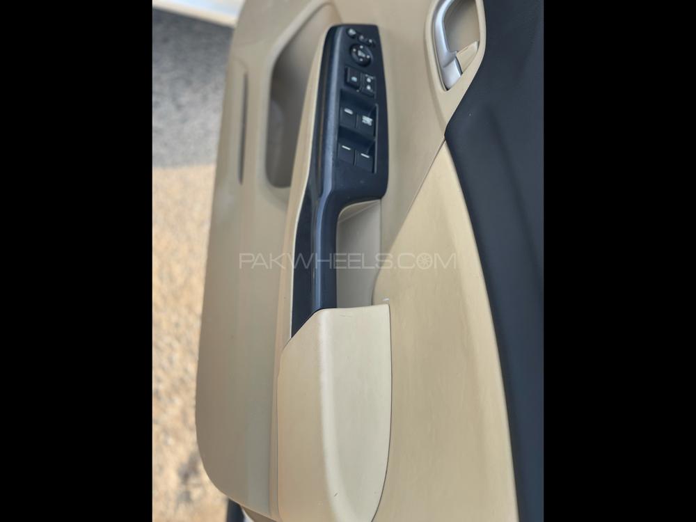 Honda Civic 2015 for Sale in Lahore Honda Civic 2015 for Sale in Lahore Image-7