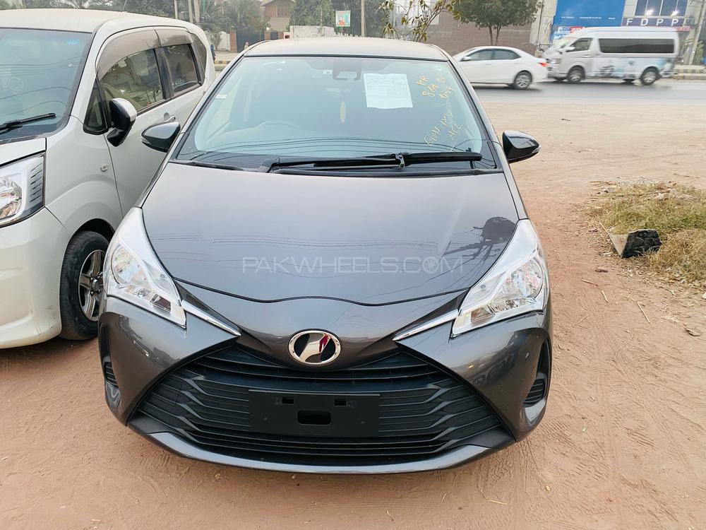 Toyota Vitz 2018 for Sale in Gujranwala Toyota Vitz 2018 for Sale in Gujranwala Image-3