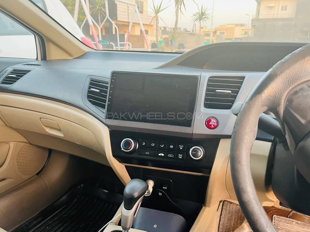 Honda Civic 2015 for Sale in Rawalpindi Honda Civic 2015 for Sale in Rawalpindi Image-8