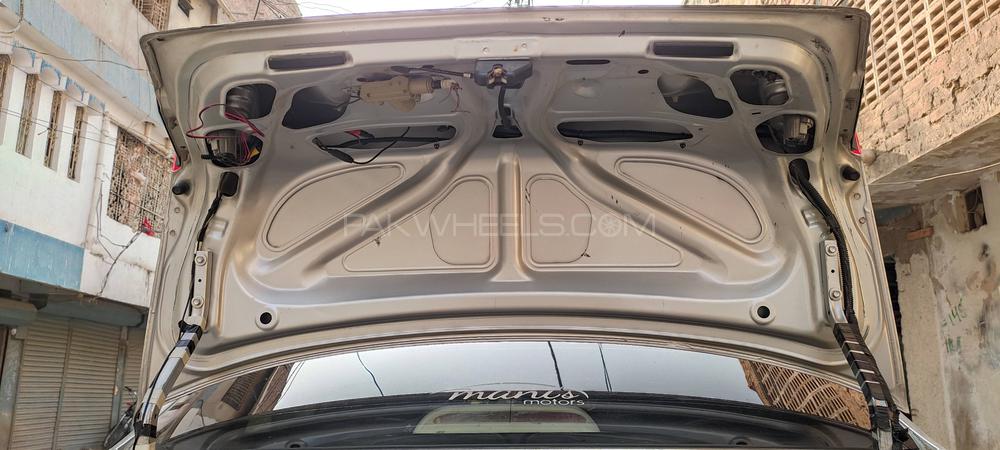 Honda Civic 2005 for Sale in Hyderabad Honda Civic 2005 for Sale in Hyderabad Image-7