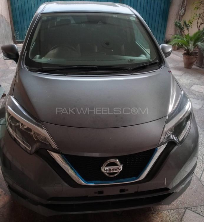 Nissan Note X 2018 Image-1