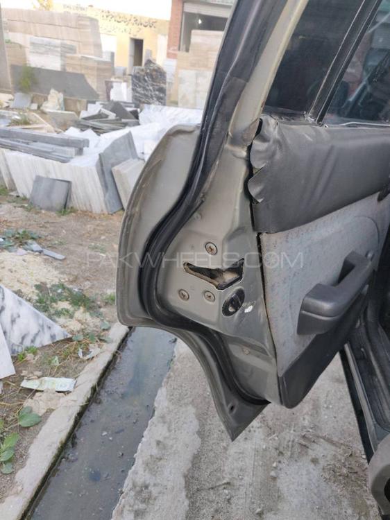 ٹویوٹا کرولا 2001 for Sale in اٹک ٹویوٹا کرولا 2001 for Sale in اٹک Image-7