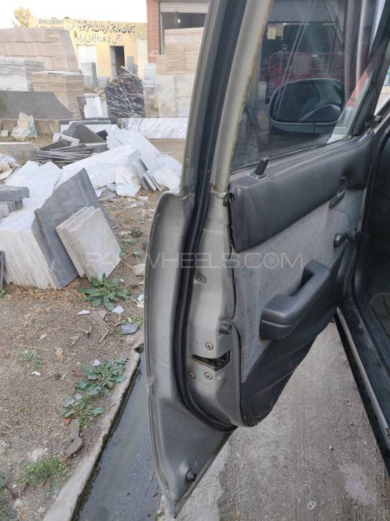 ٹویوٹا کرولا 2001 for Sale in اٹک ٹویوٹا کرولا 2001 for Sale in اٹک Image-8